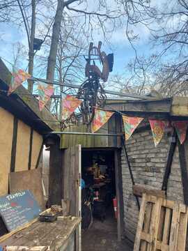 Creating spaces of democracy (3)